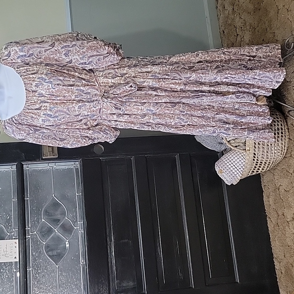 #95 NWT DAVI&DANI Floral Maxi With Tassel Tie And Pockets Women Size 3XL